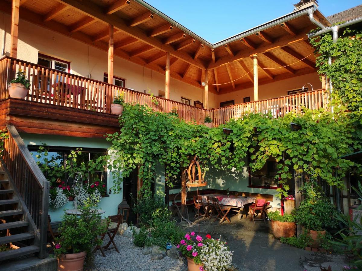 Der Eberhard - Wohnen & Essen Bei Ilse Otel Sankt Michael in Obersteiermark Dış mekan fotoğraf