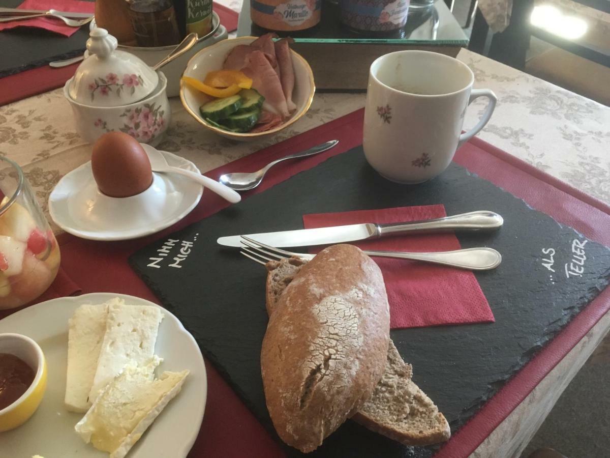 Der Eberhard - Wohnen & Essen Bei Ilse Otel Sankt Michael in Obersteiermark Dış mekan fotoğraf